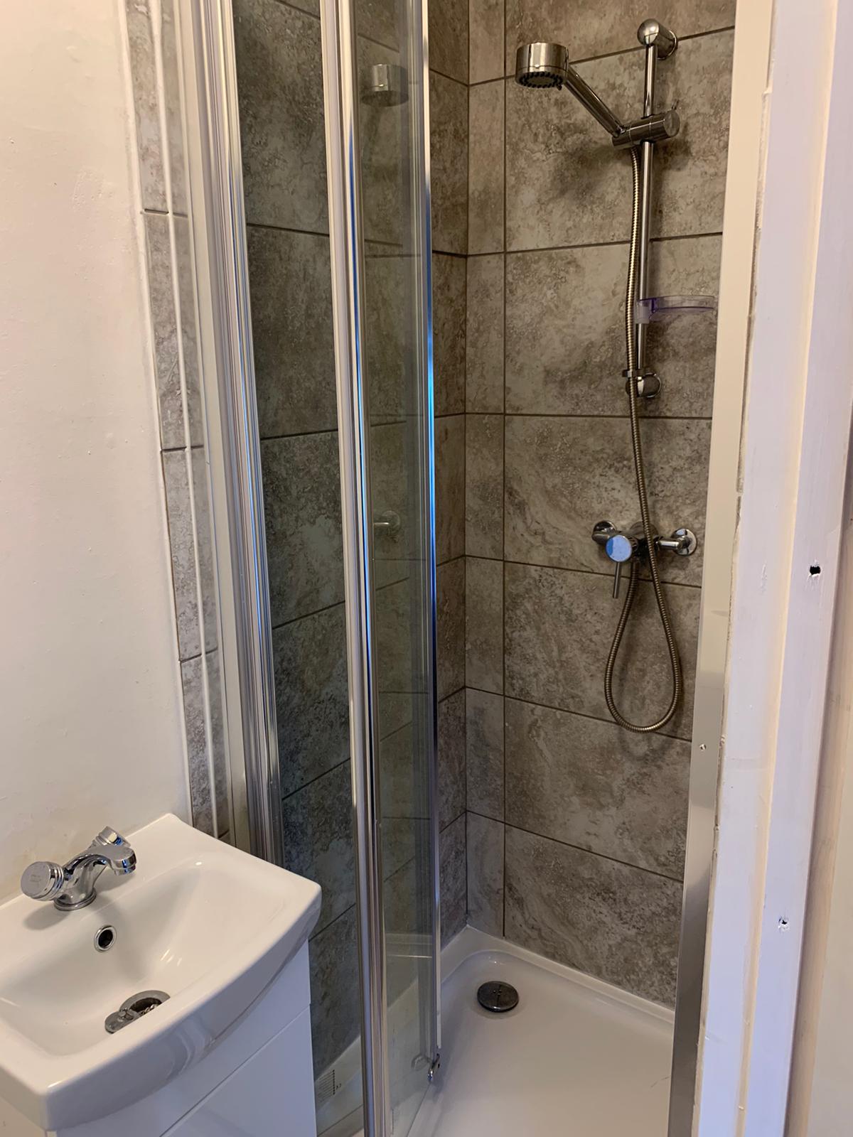 🌟 Double En-suite Room – Gospatrick Road (N17 7EH)